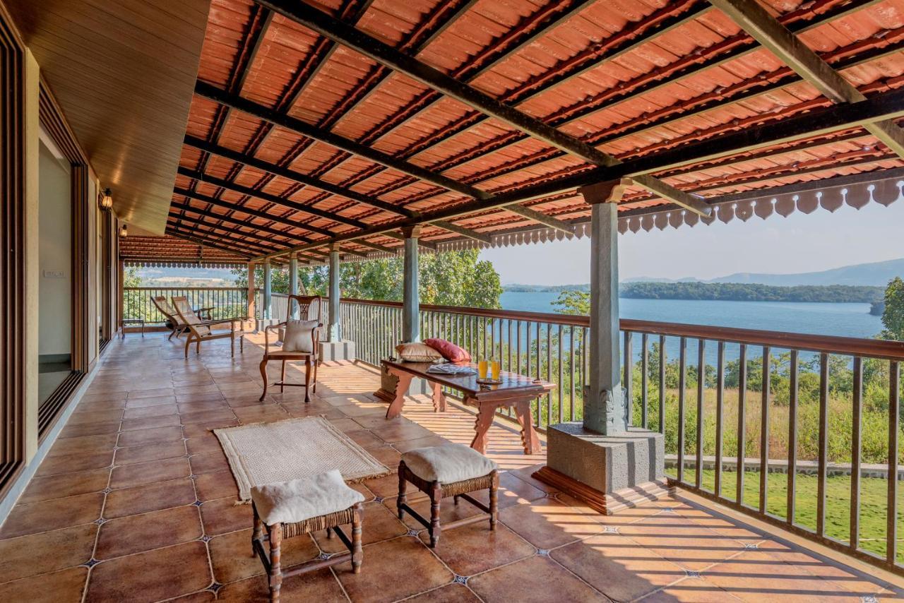 Saffronstays Anantham, Kamshet - Pet-Friendly Lakefront Villa With A Huge Verandah Nethersole Dam Екстериор снимка